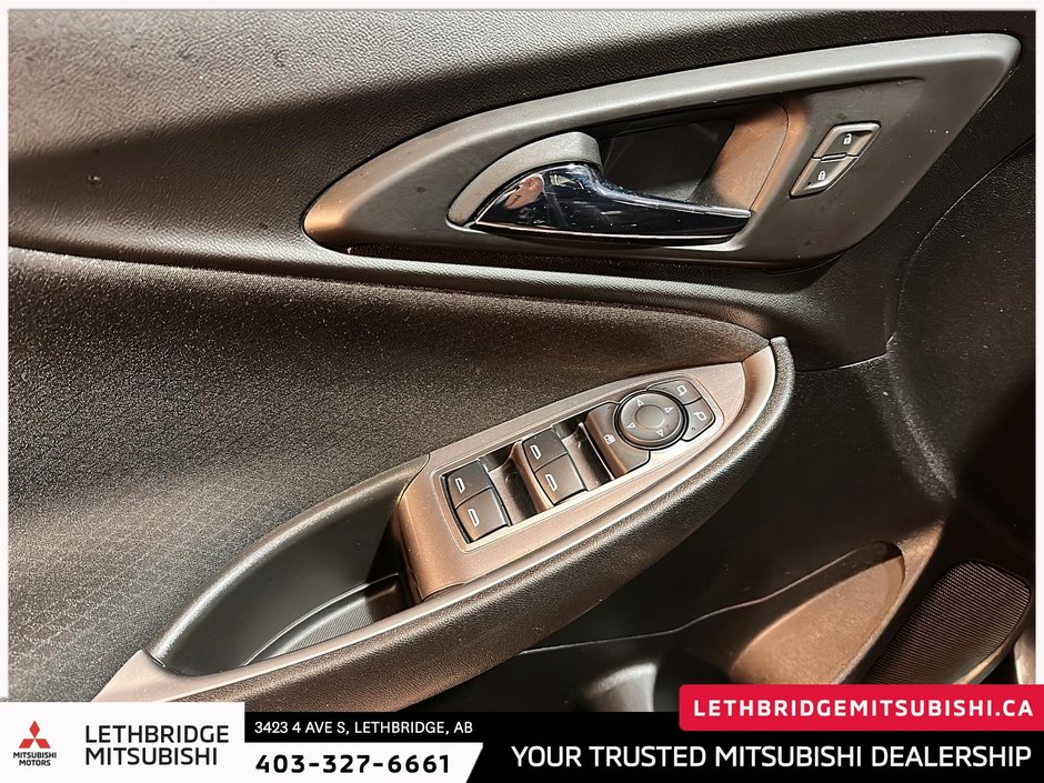 2023 Chevrolet Malibu LS-10