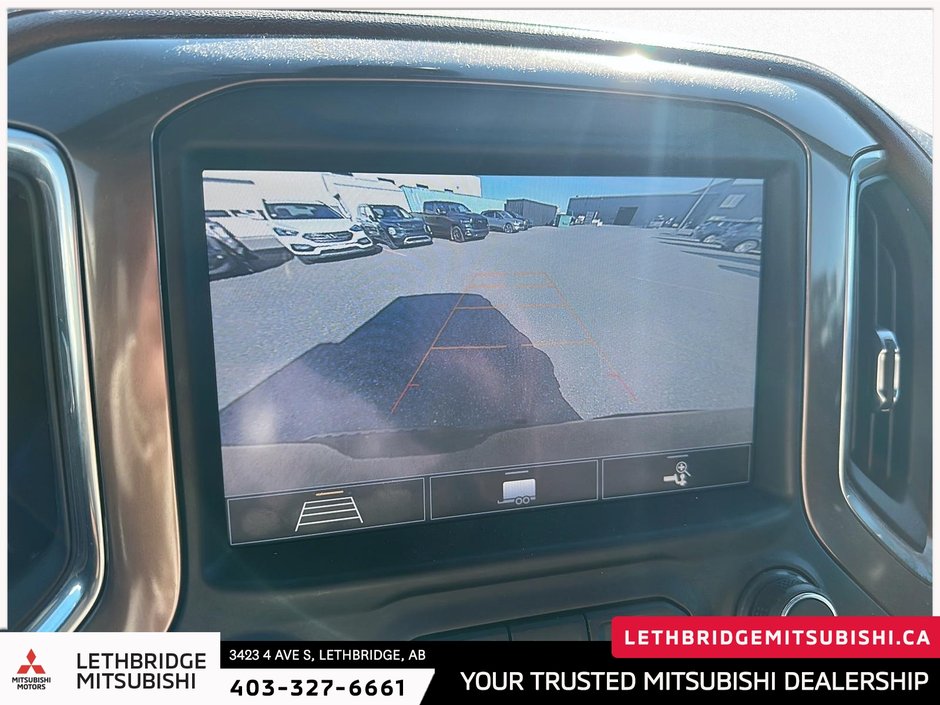 2020 Chevrolet Silverado 1500 High Country-18