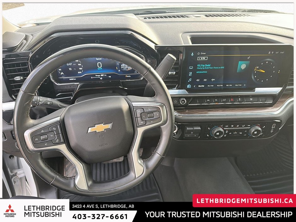 2025 Chevrolet Silverado 1500 LT-13