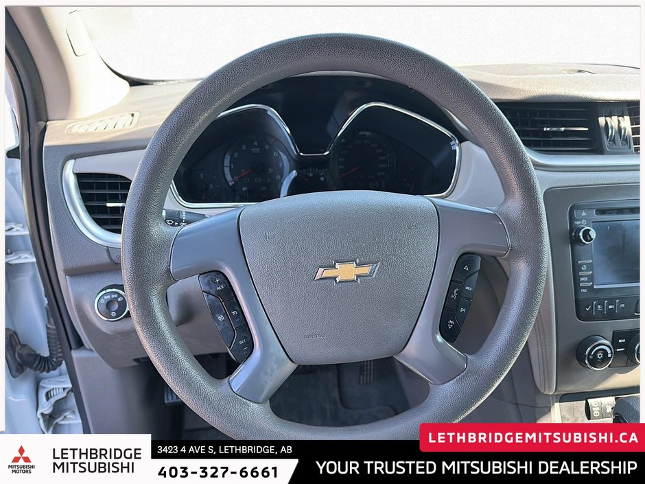 2017 Chevrolet Traverse LS-11