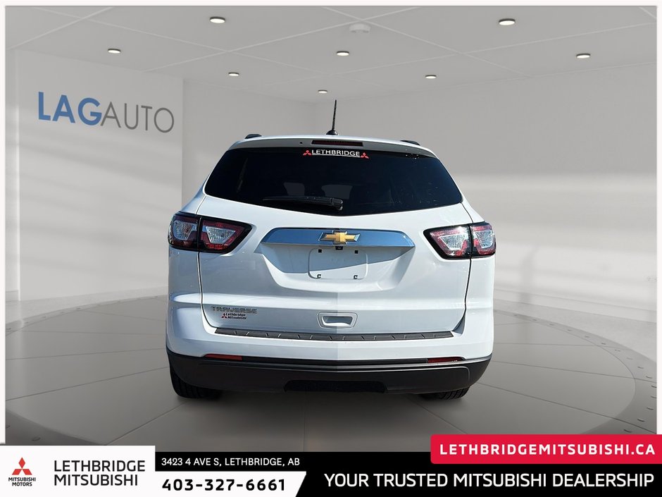 2017 Chevrolet Traverse LS-2