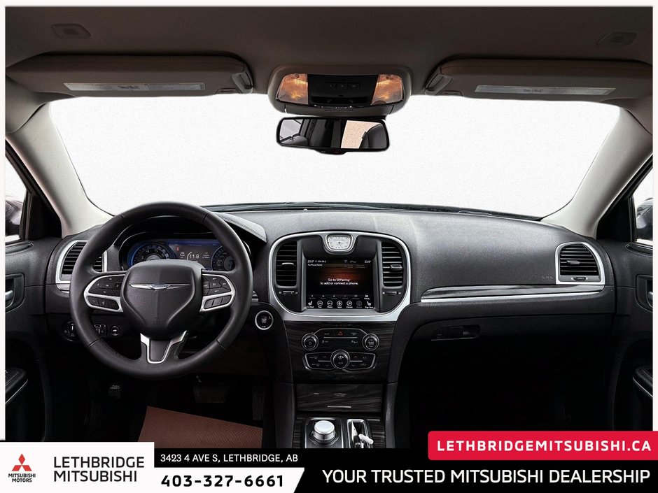 2022 Chrysler 300 Touring-11