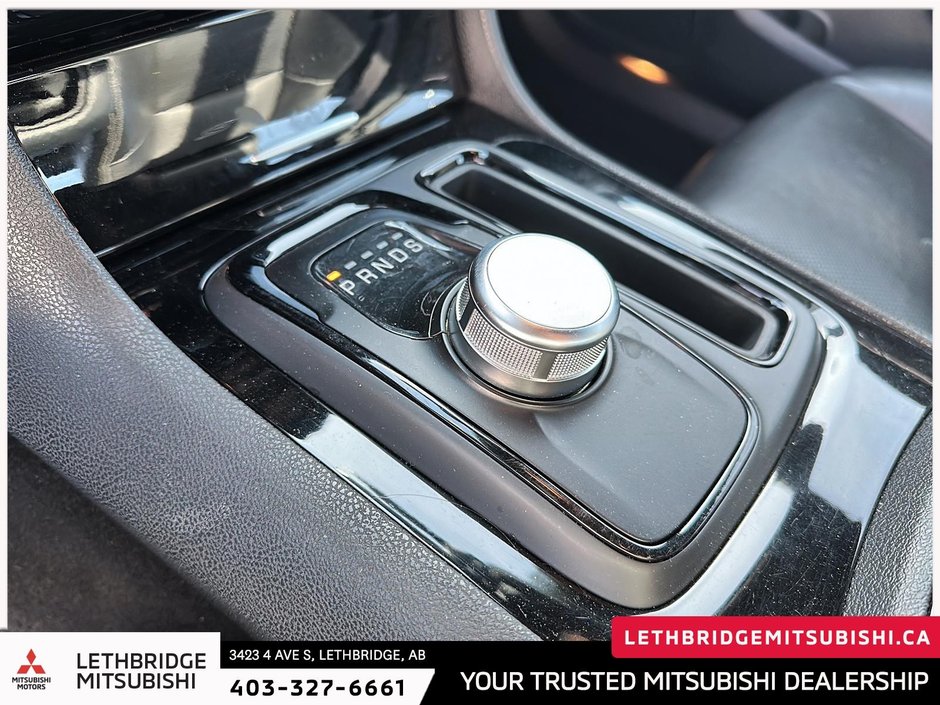 2023 Chrysler 300 S-13