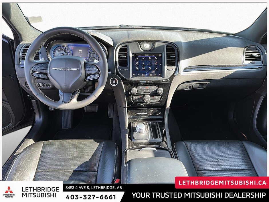 2023 Chrysler 300 S-14