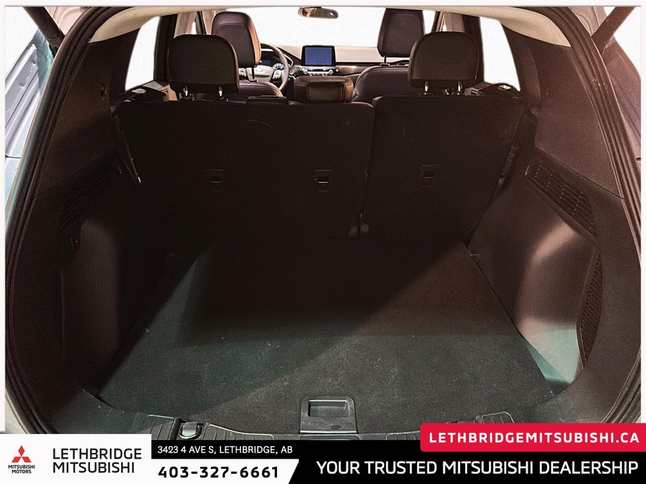 2022 Ford Escape SEL-5