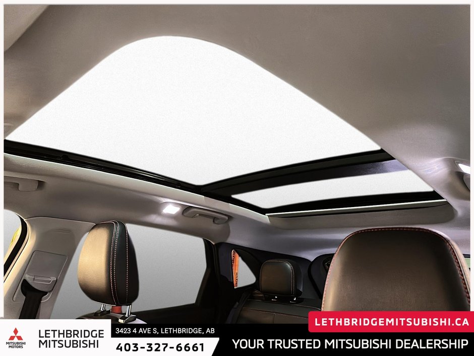 2022 Ford Escape SEL-16