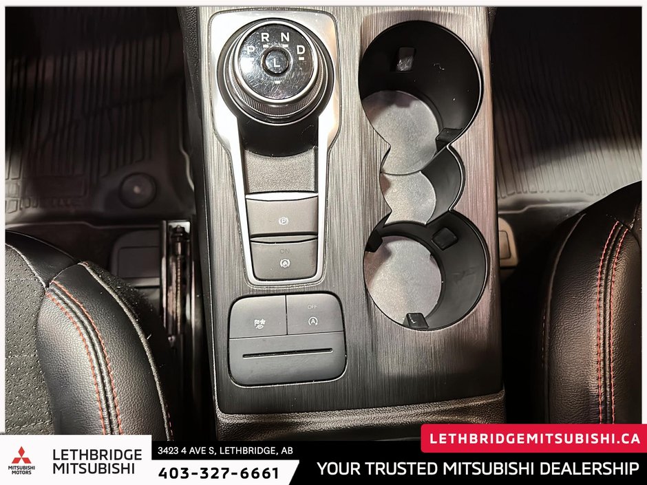 2022 Ford Escape SEL-15