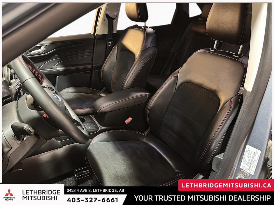 2022 Ford Escape SEL-8