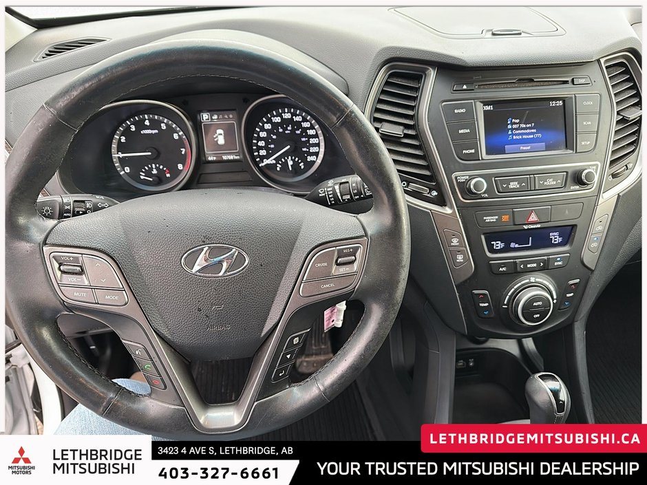 2017 Hyundai Santa Fe Sport 2.4 Base-13