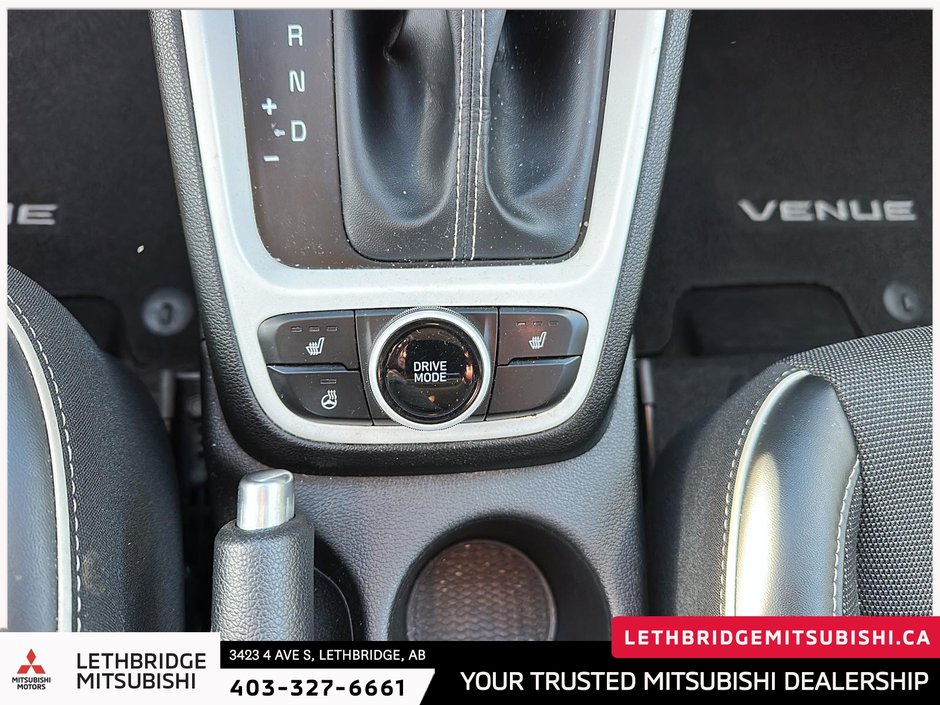 2020 Hyundai Venue Ultimate-15