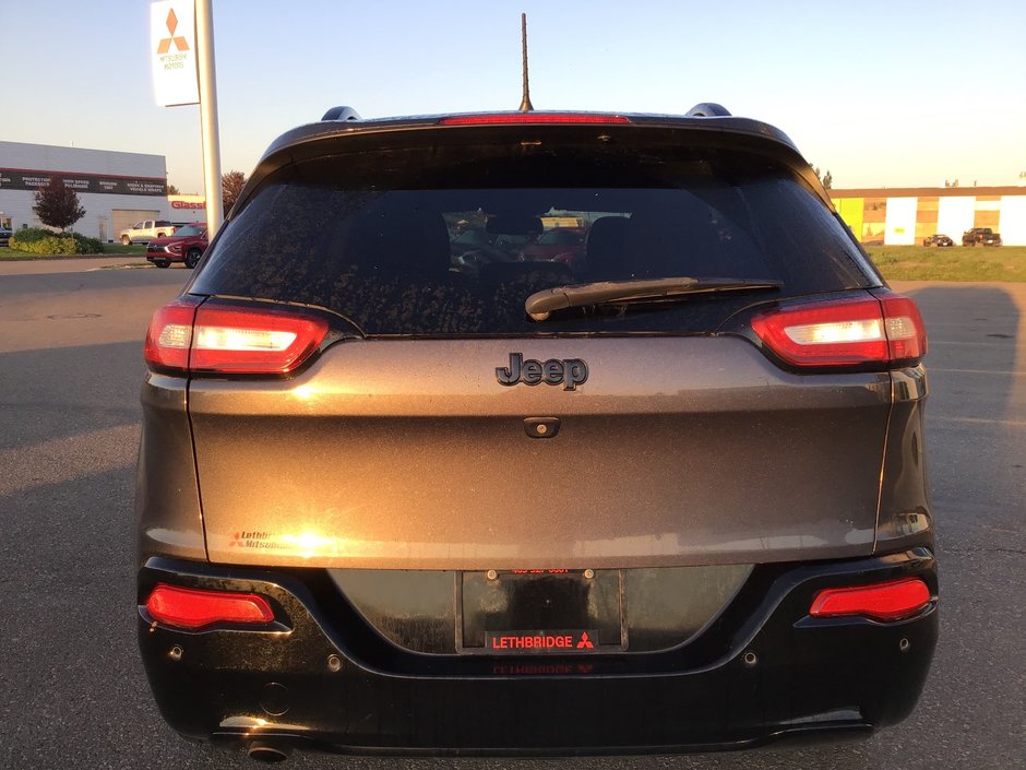 2018 Jeep Cherokee North-3