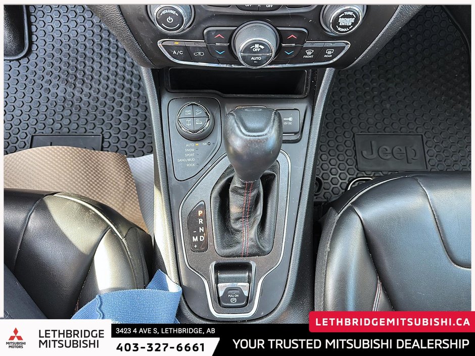 2020 Jeep Cherokee Trailhawk-14