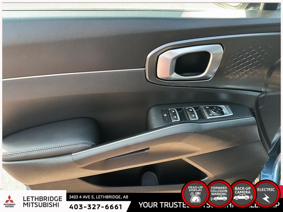 2022 Kia Sorento Plug-In Hybrid SX-10
