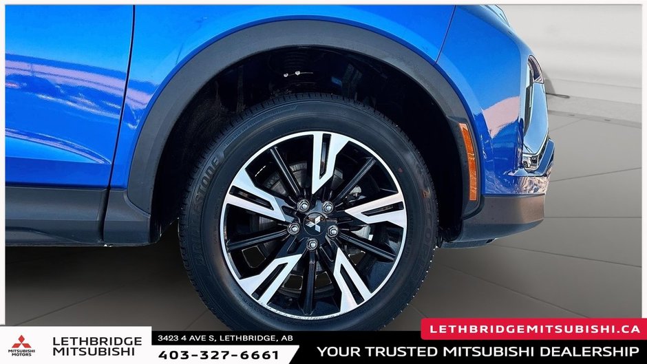 2024 Mitsubishi ECLIPSE CROSS ES-8