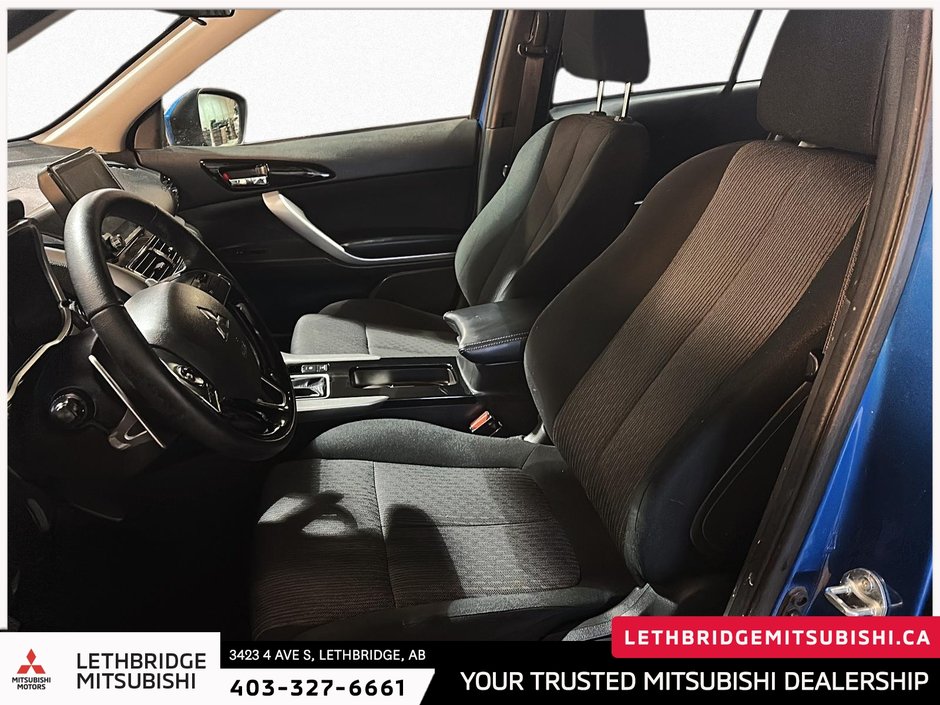 2024 Mitsubishi Eclipse Cross SE-8