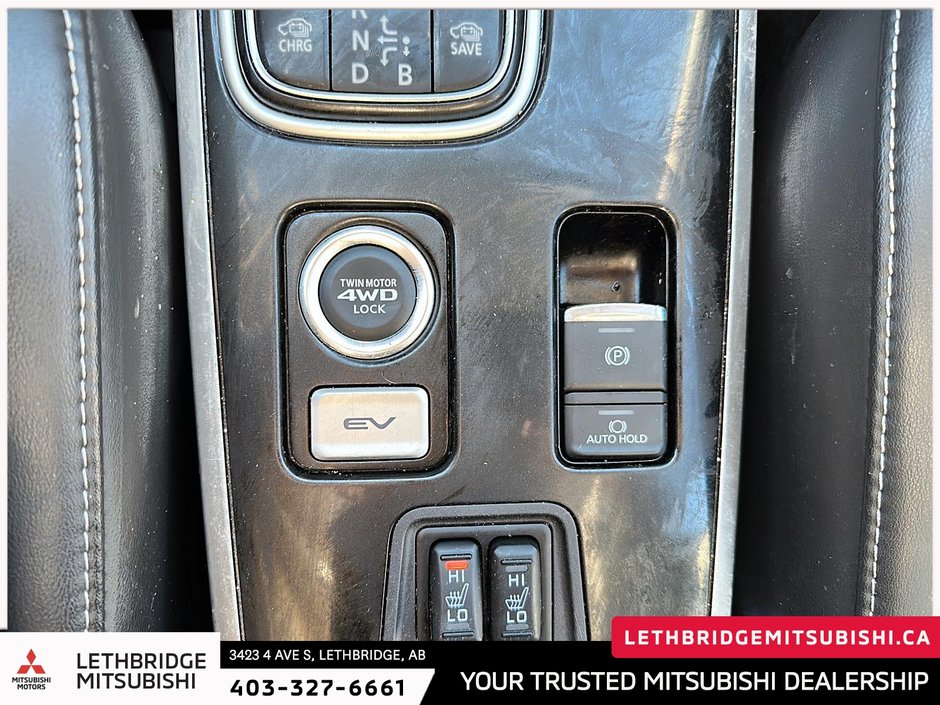 2019 Mitsubishi Outlander PHEV SE-15