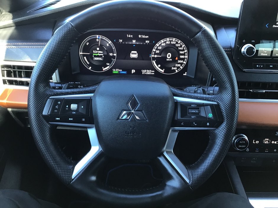 2023 Mitsubishi OUTLANDER PHEV GT-17