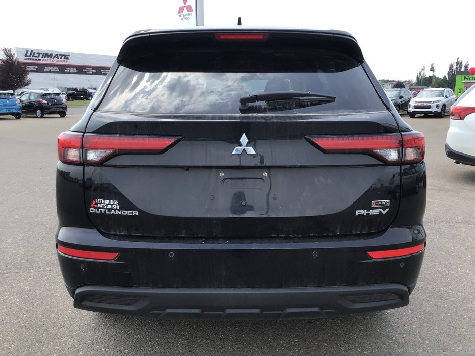 2023 Mitsubishi OUTLANDER PHEV ES-7