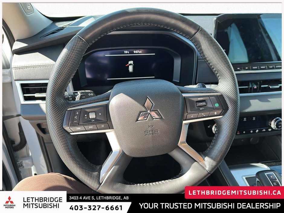 2023 Mitsubishi OUTLANDER PHEV GT-11