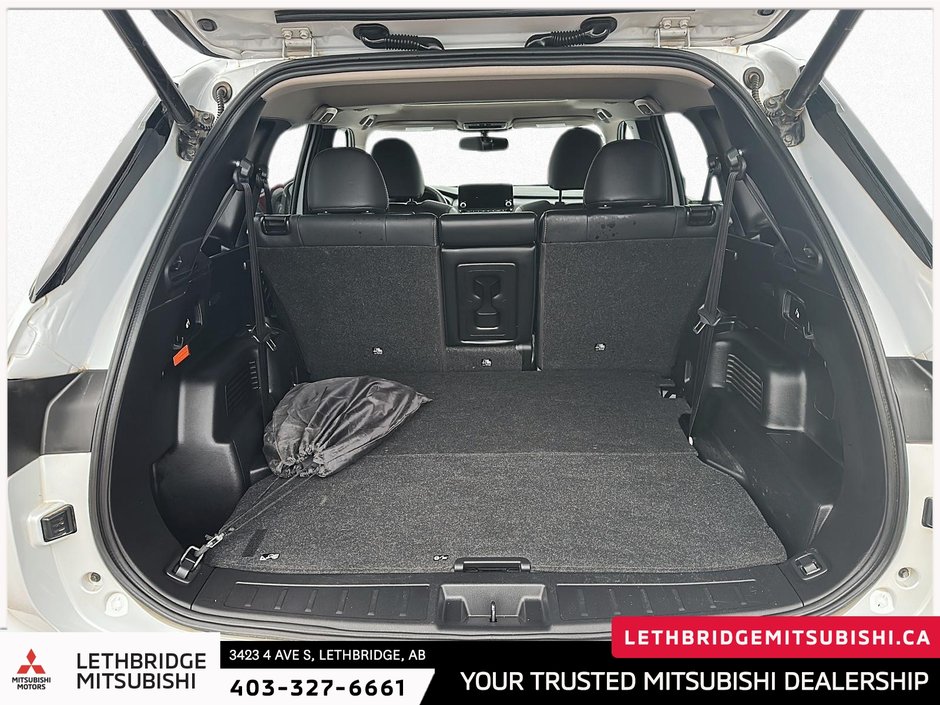 2024 Mitsubishi Outlander Plug-In Hybrid SEL-5