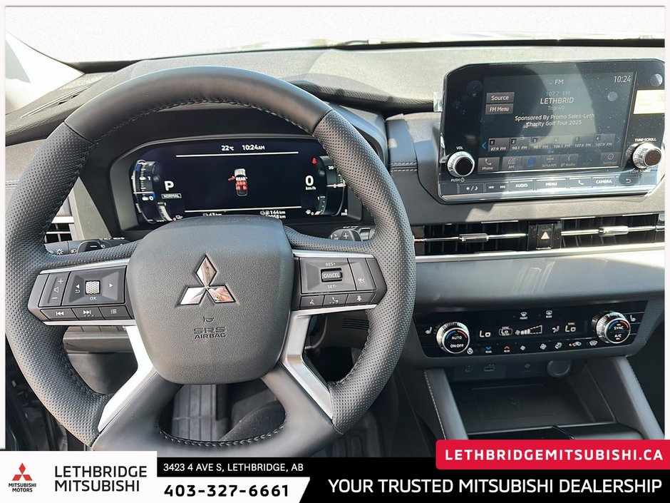 2025 Mitsubishi OUTLANDER PHEV SE S-AWC-13