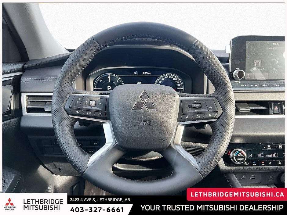 2025 Mitsubishi OUTLANDER PHEV SE S-AWC-12