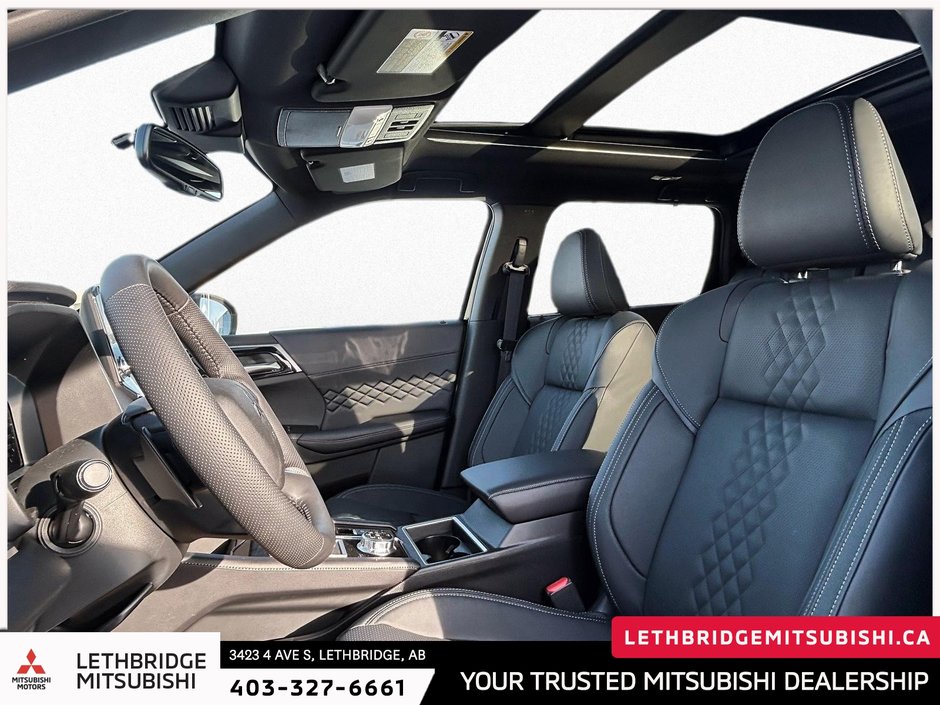 2025 Mitsubishi OUTLANDER PHEV GT NOIR S-AWC-7