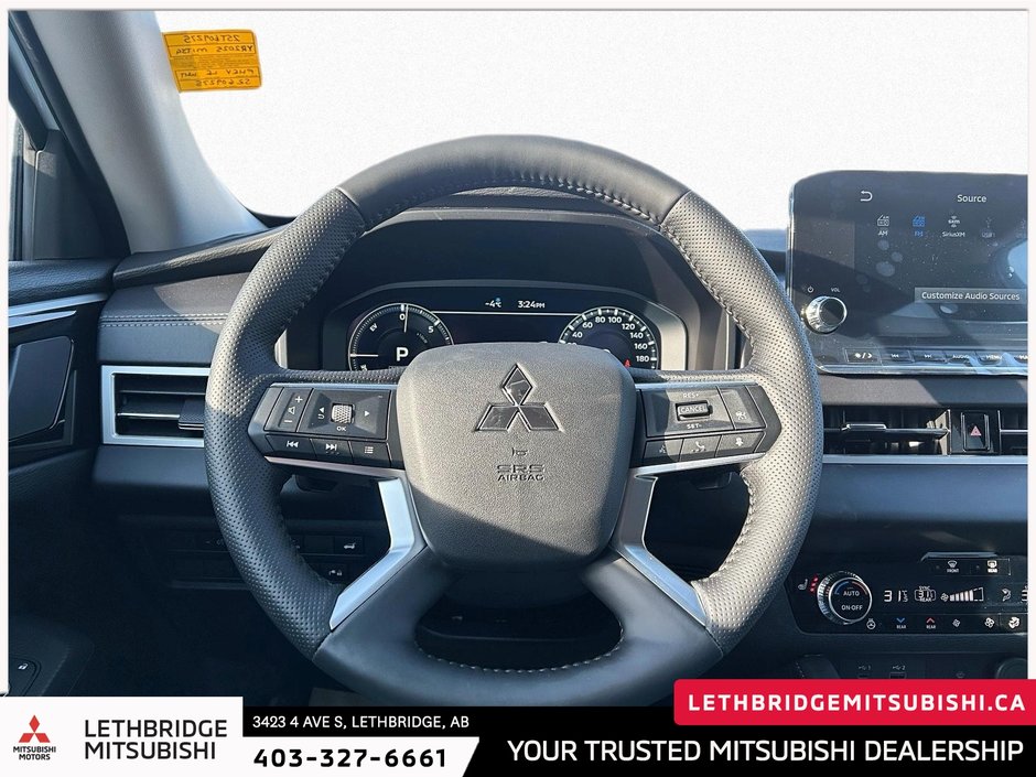 2025 Mitsubishi OUTLANDER PHEV LE S-AWC-13