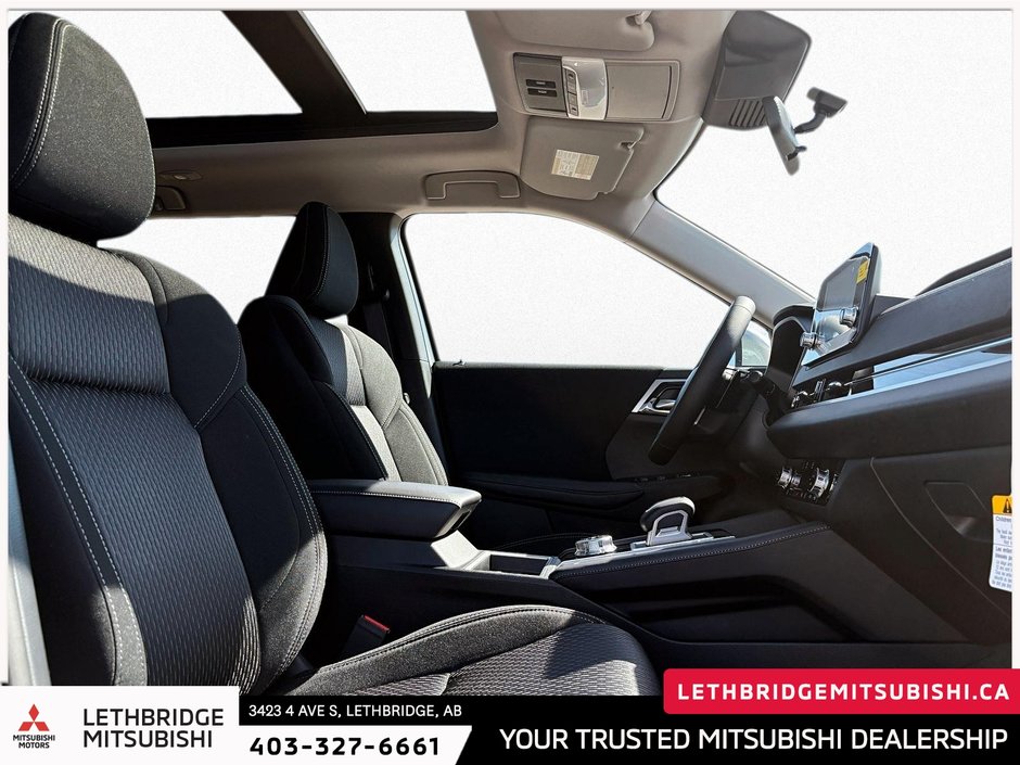 2025 Mitsubishi OUTLANDER PHEV SE S-AWC-10