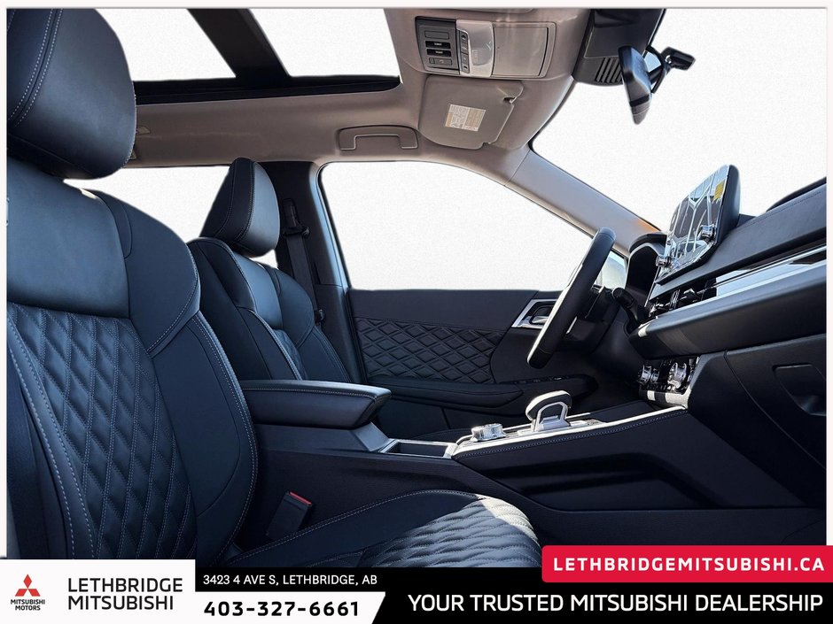 2025 Mitsubishi OUTLANDER PHEV SEL S-AWC-10