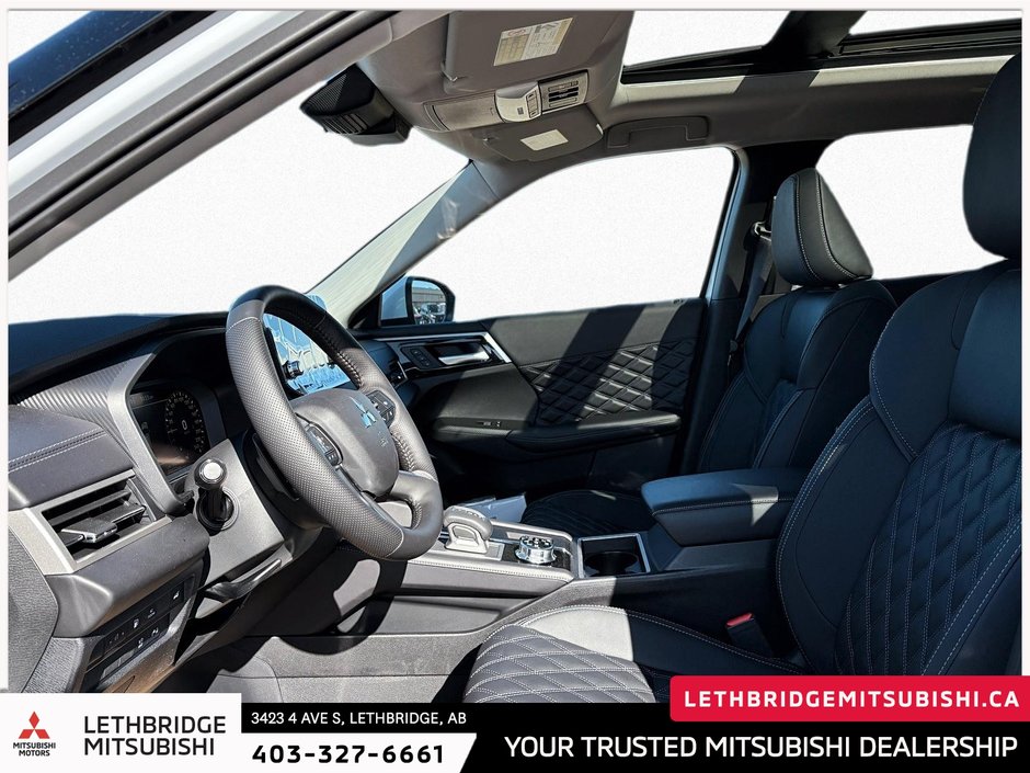 2025 Mitsubishi OUTLANDER PHEV SEL S-AWC-8