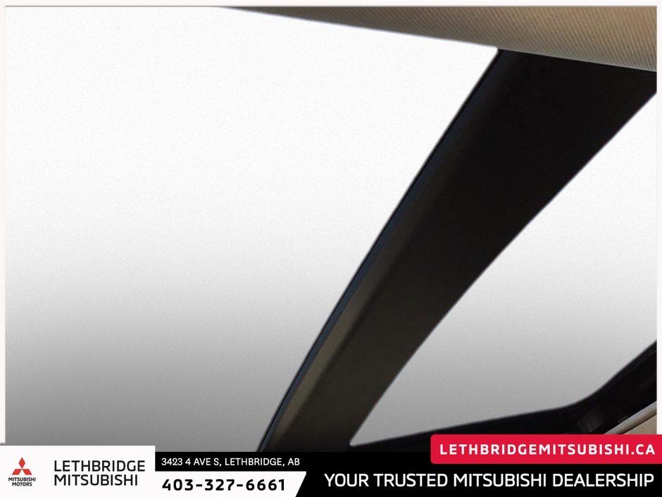 2025 Mitsubishi OUTLANDER PHEV SE S-AWC-18
