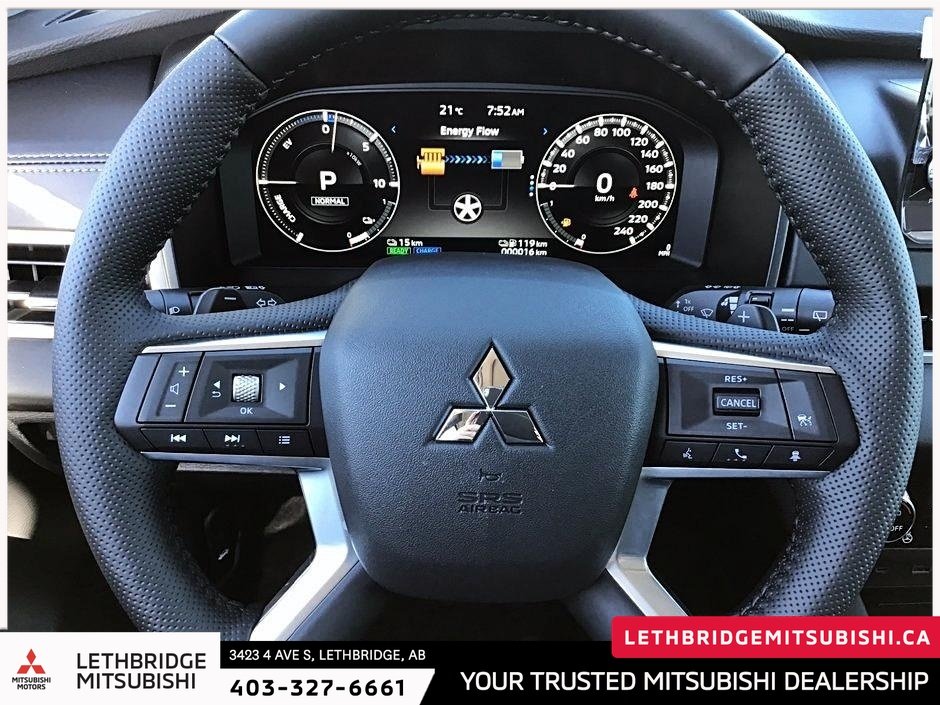 2025 Mitsubishi OUTLANDER PHEV SE S-AWC-17