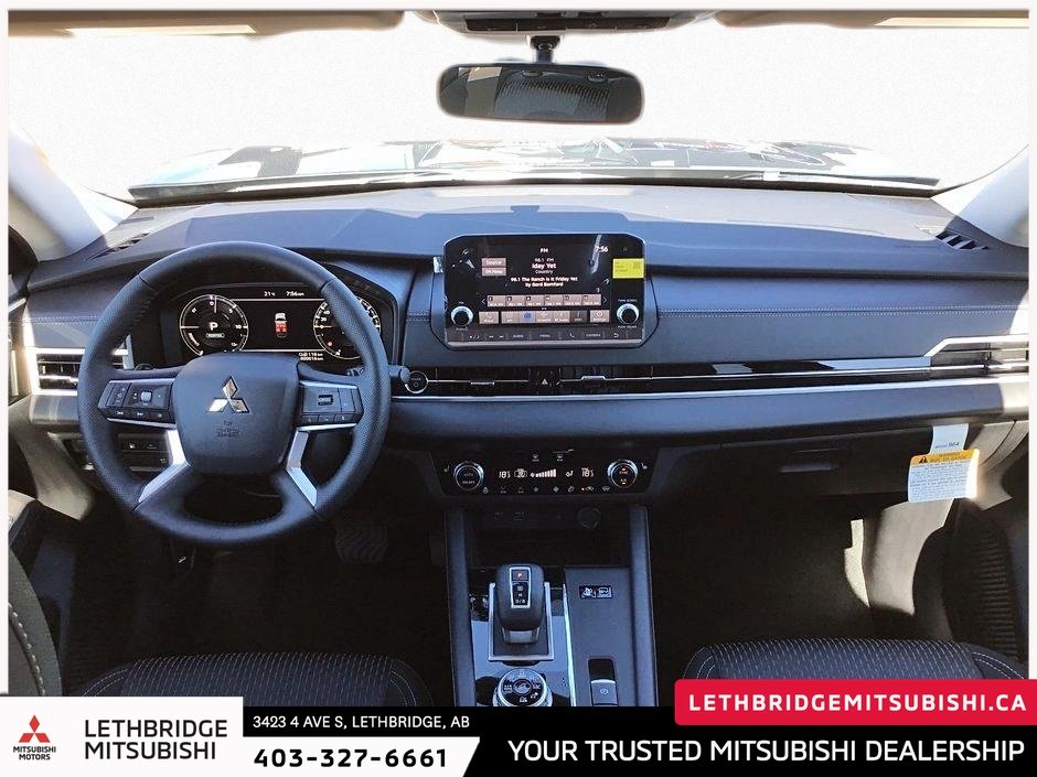2025 Mitsubishi OUTLANDER PHEV SE S-AWC-25