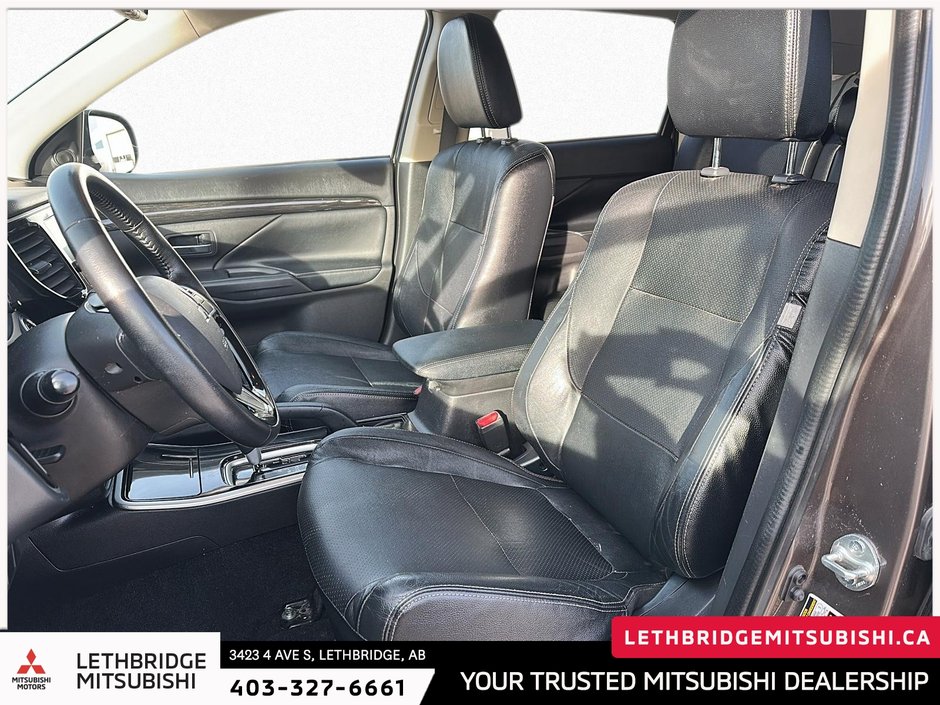 2018 Mitsubishi Outlander ES-7