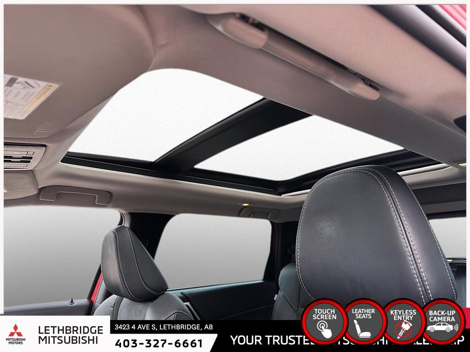 2022 Mitsubishi Outlander LE-16