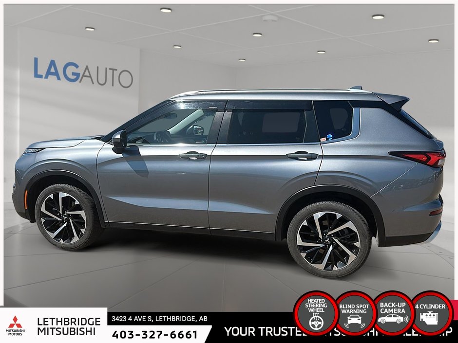 2023 Mitsubishi Outlander-4