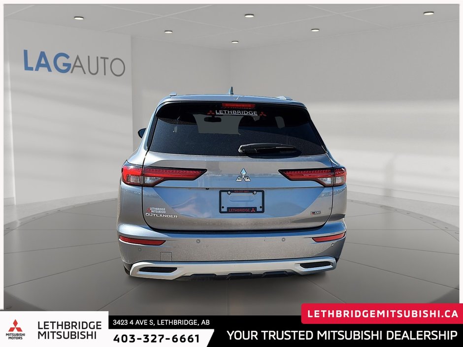 2023 Mitsubishi Outlander SE-2