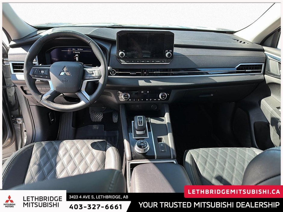 2023 Mitsubishi Outlander SE-9
