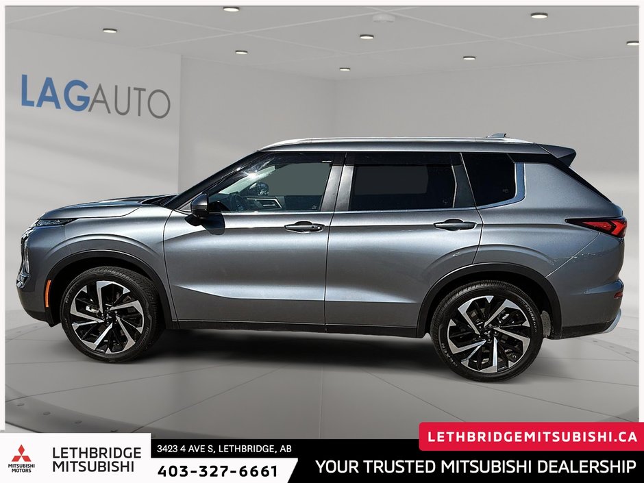 2023 Mitsubishi Outlander SE-4