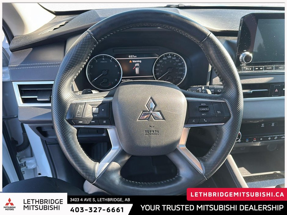 2023 Mitsubishi Outlander SE-11