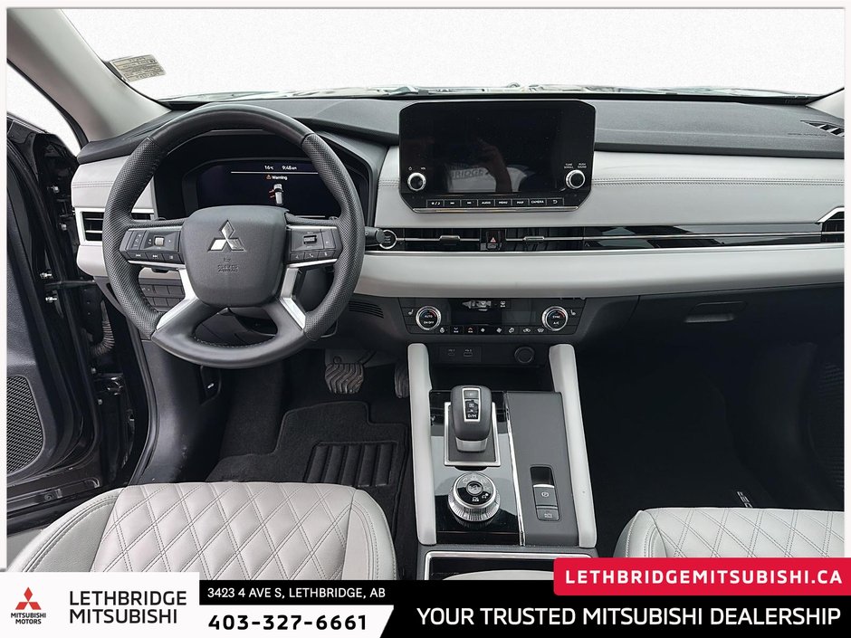 2023 Mitsubishi Outlander SEL-9