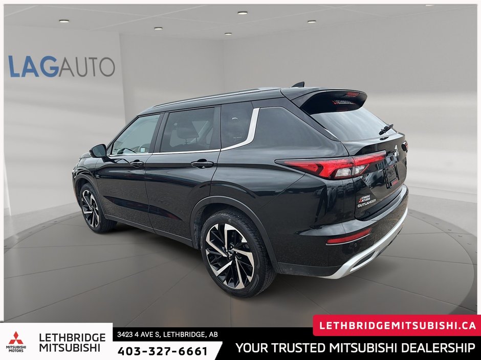 2023 Mitsubishi Outlander SEL-3