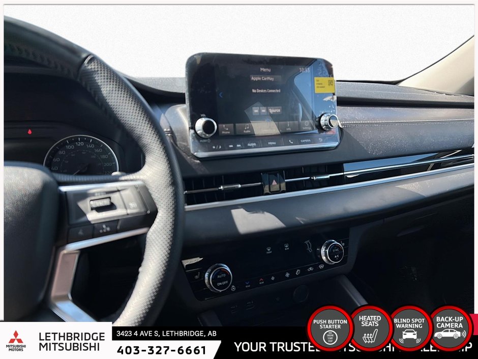2024 Mitsubishi Outlander-13