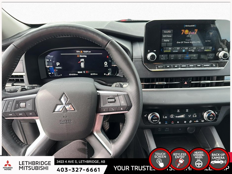 2024 Mitsubishi Outlander SEL-13