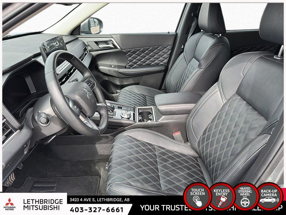 2024 Mitsubishi Outlander SEL-8