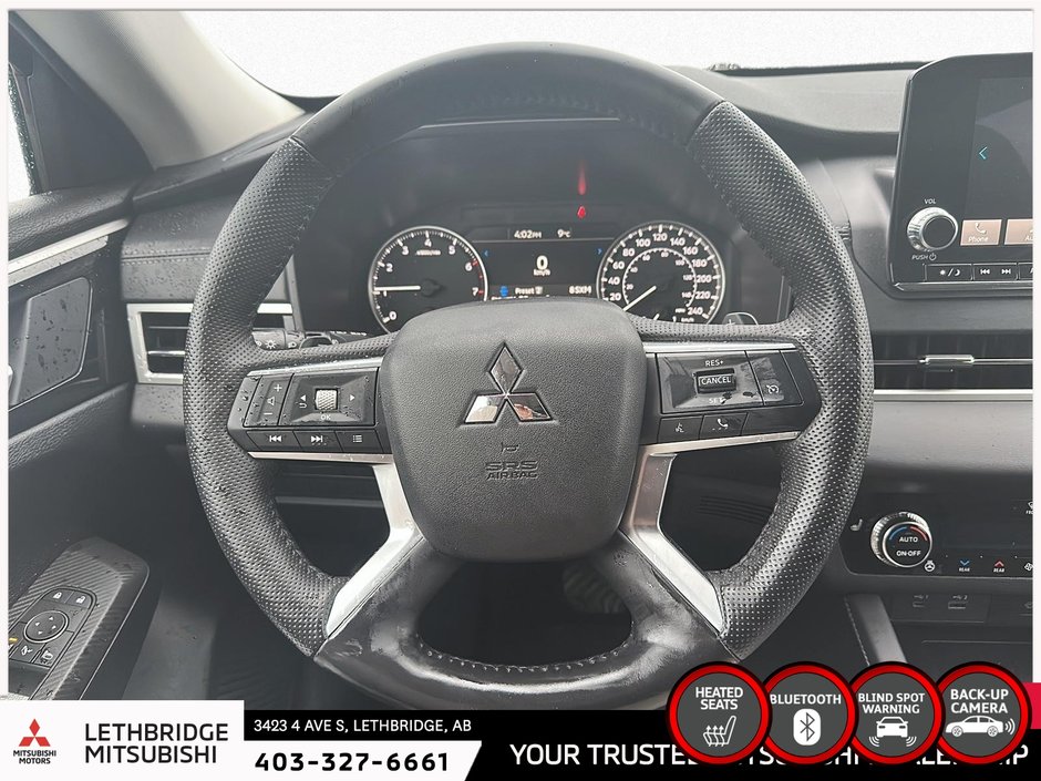 2024 Mitsubishi Outlander SE-8