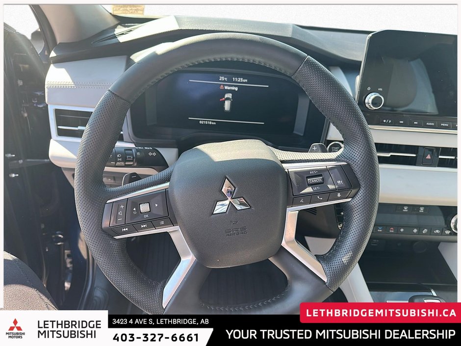 2024 Mitsubishi Outlander SEL-11