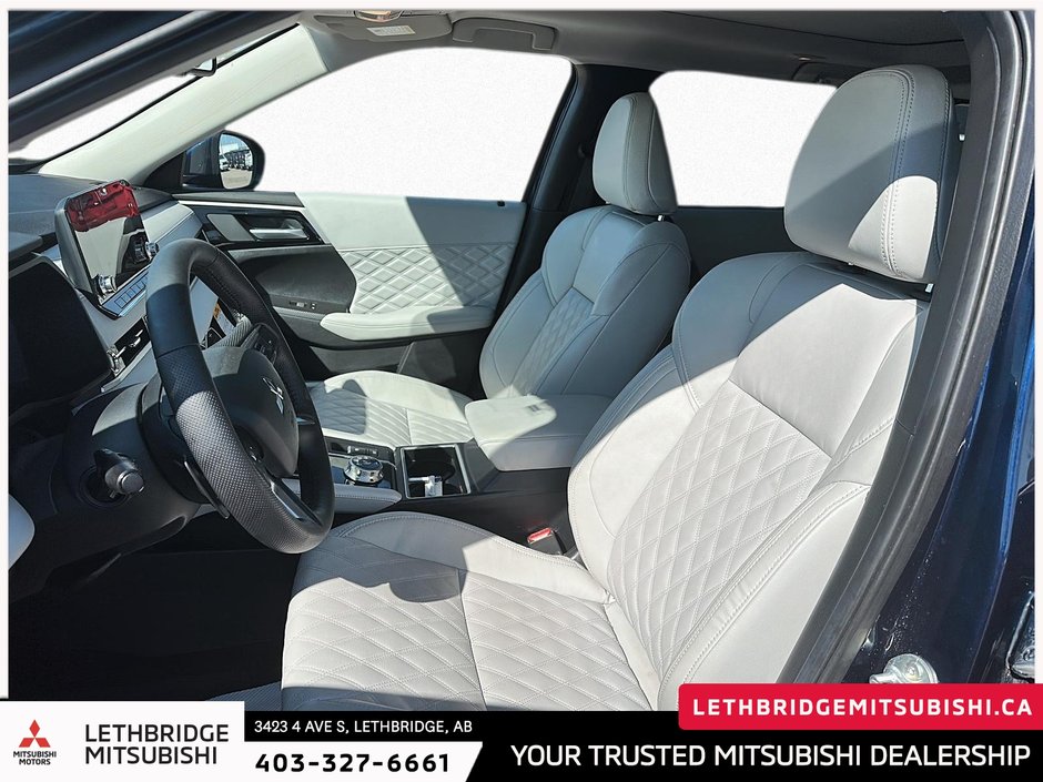 2024 Mitsubishi Outlander SEL-8