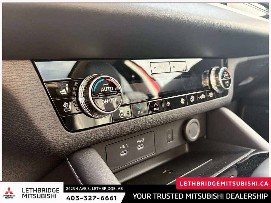 2025 Mitsubishi Outlander SEL S-AWC-16